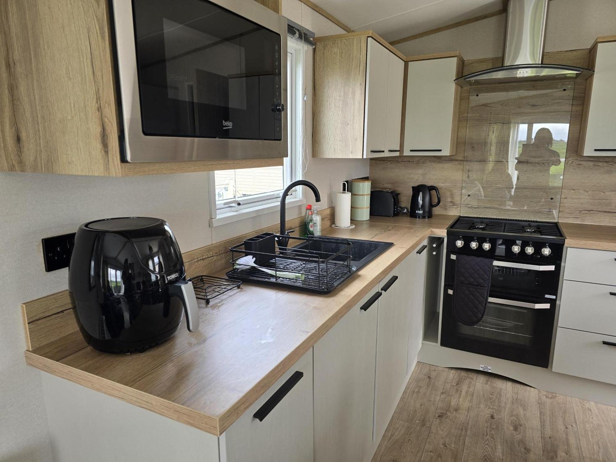 Stunning Brand New 2024 Sunset * Whitstable